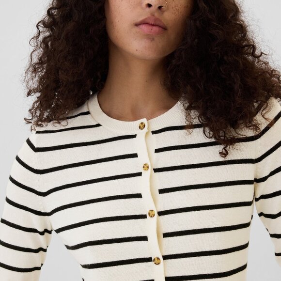 GAP Stripe Crewneck Cardigan/NWT/XL - Picture 3 of 10